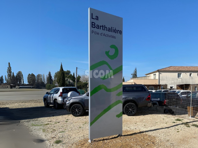 CC PAYS DES SORGUES MONTS DE VAUCLUSE 1